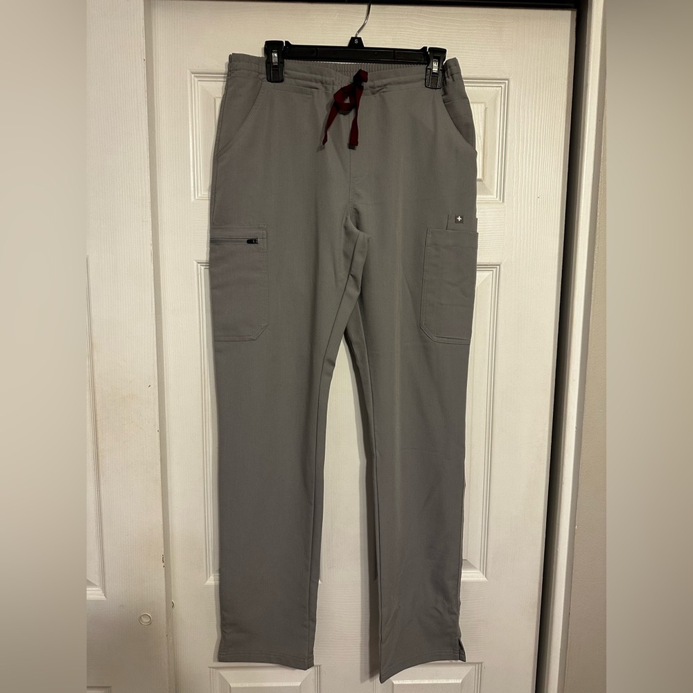 FIGS yola scrub pants